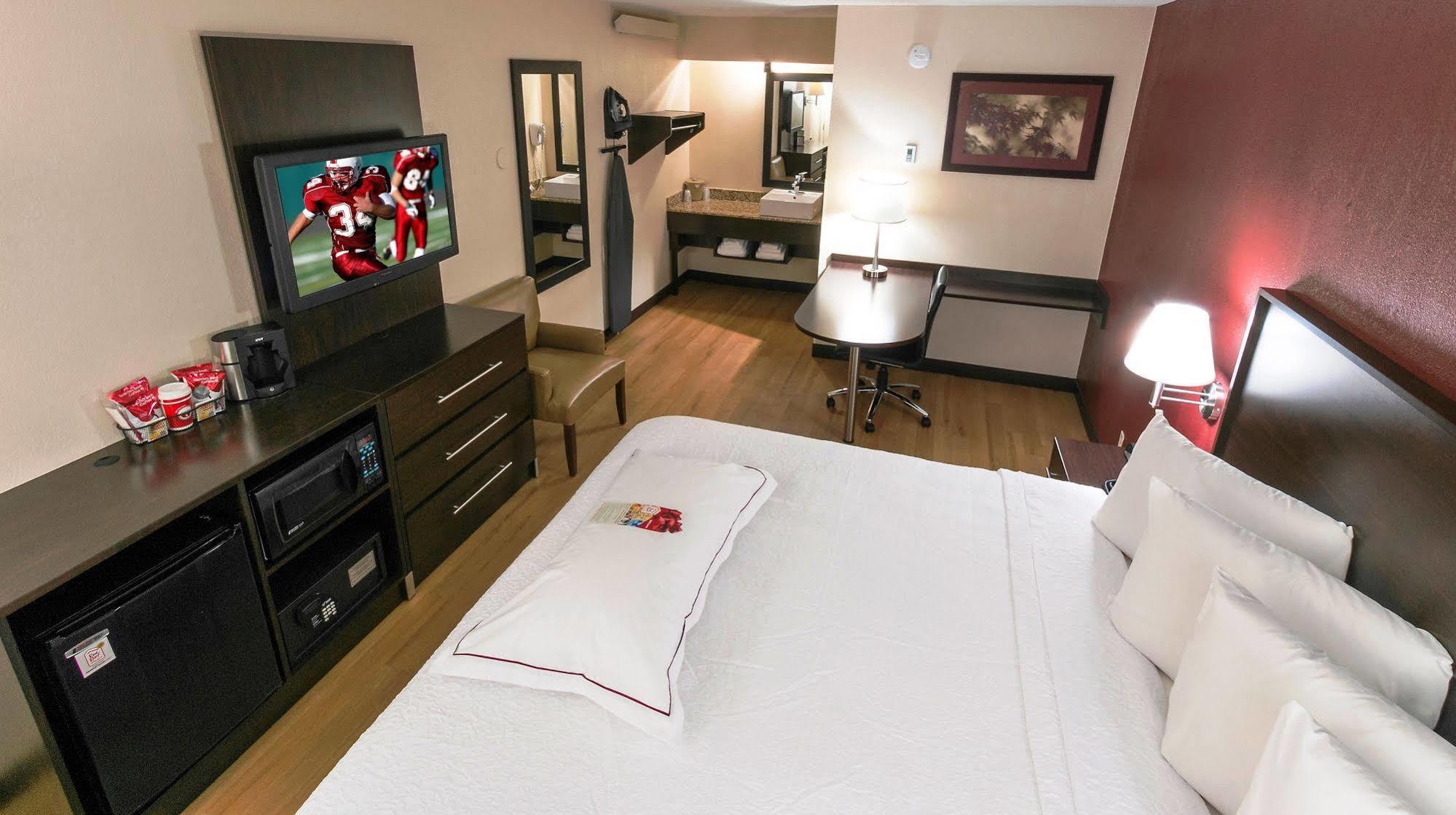 Red Roof Inn Wilkes-Barre Arena Buitenkant foto